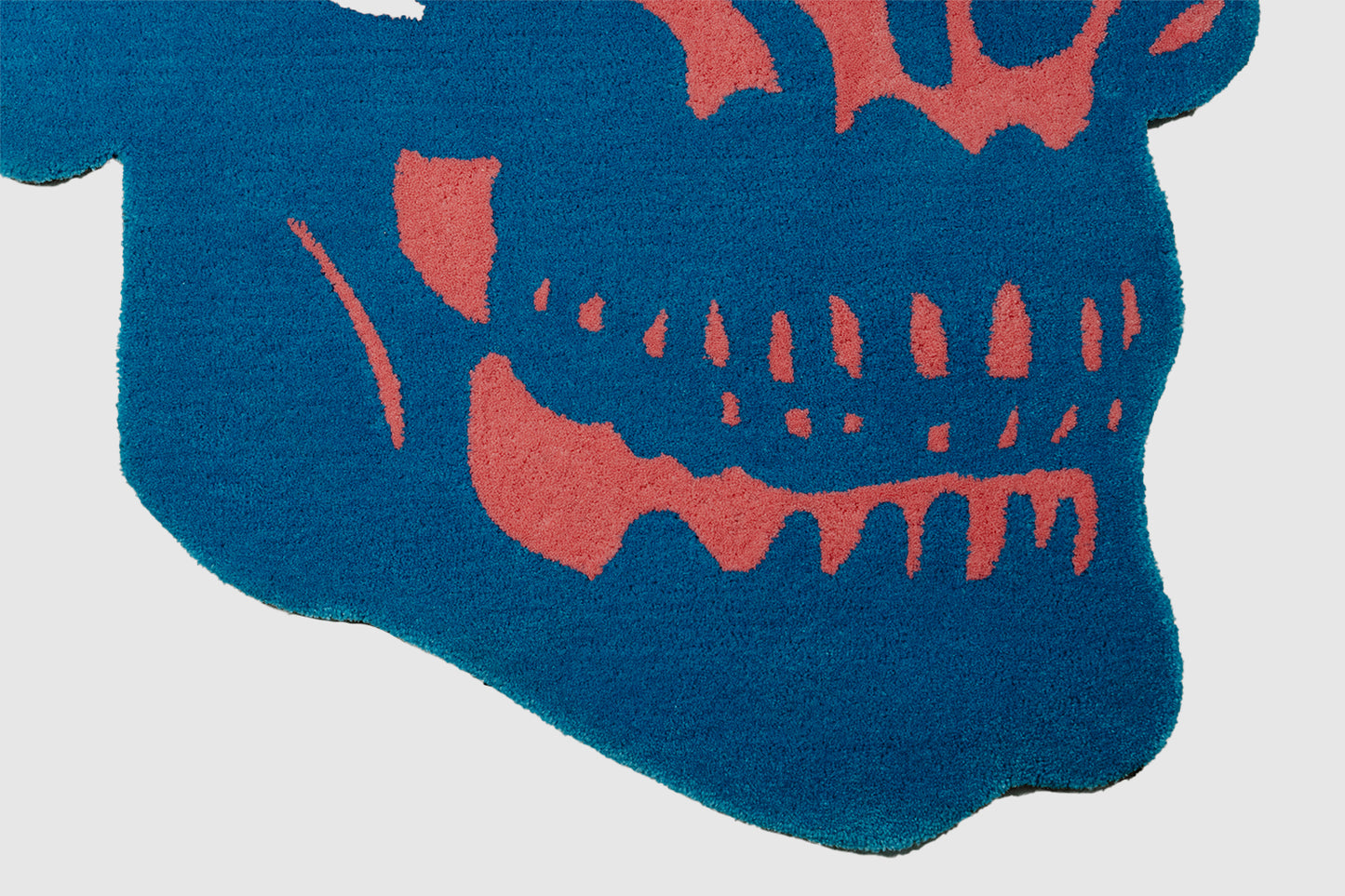 Hand made Tufted rug By THETA - Skull O