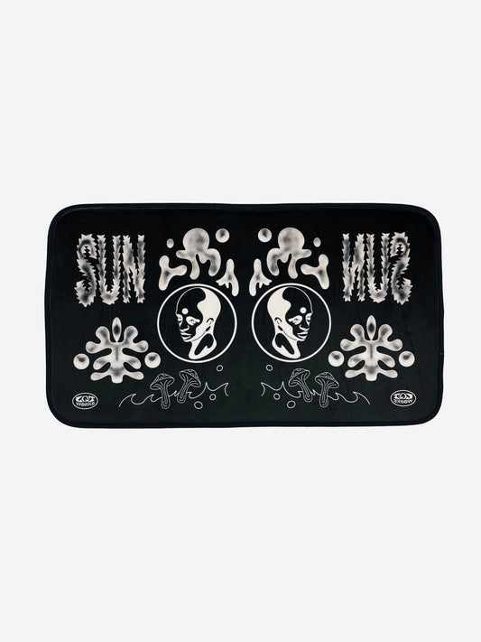 SUN,Yin and Yang Bath mat (Black)