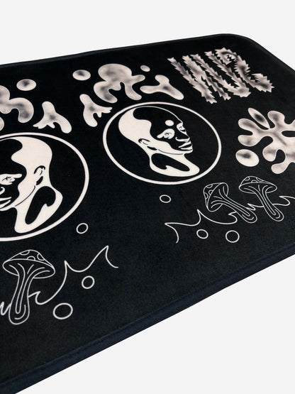 SUN,Yin and Yang Bath mat (Black)