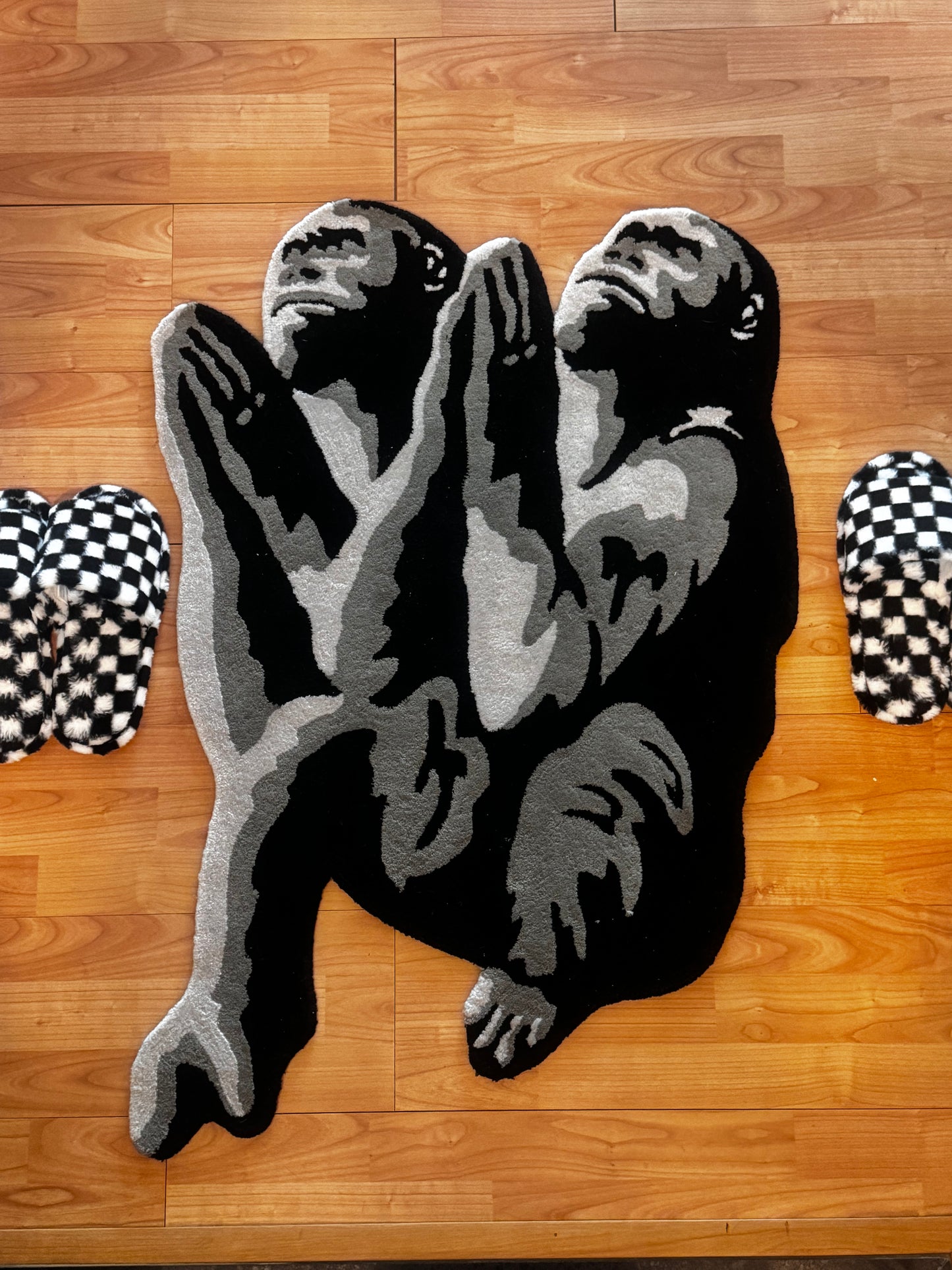 Hand made Tufted rug By THETA - Prayers