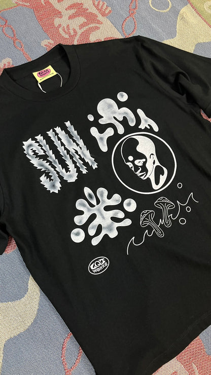 Sun,Yin and Yang By THETA - Half T - shirts 5.6oz